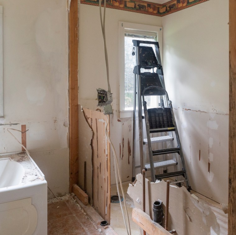 bathroom demolition in virginia